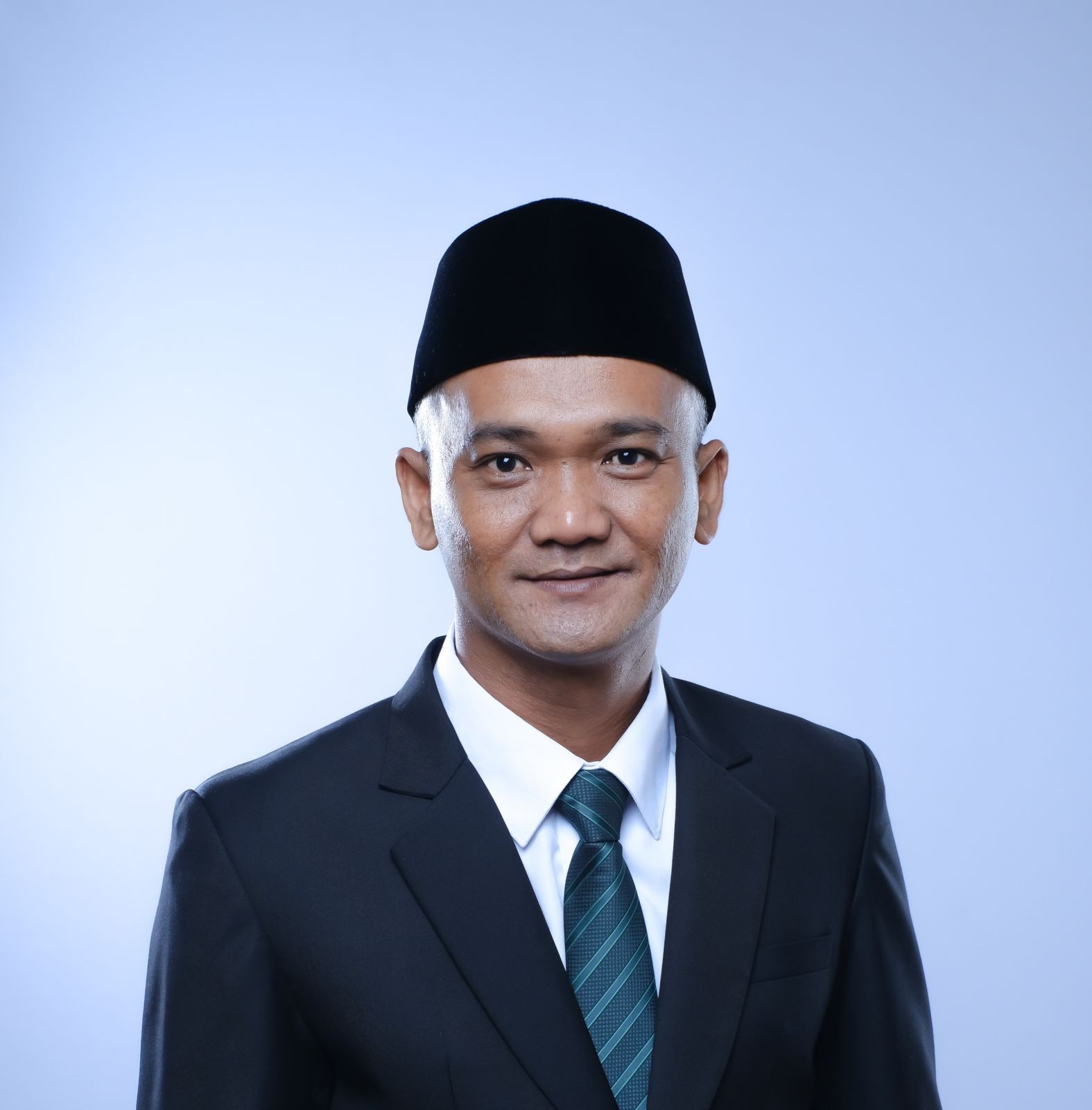 $rows[judul]